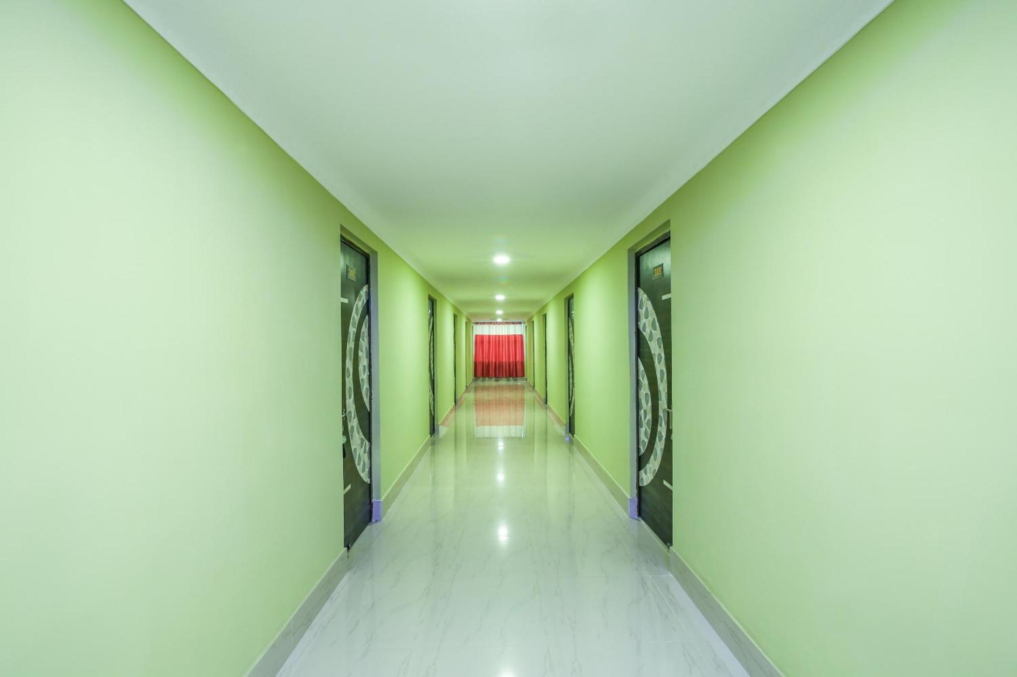 Hotel O Lokenath Jamshedpur Bagian luar foto