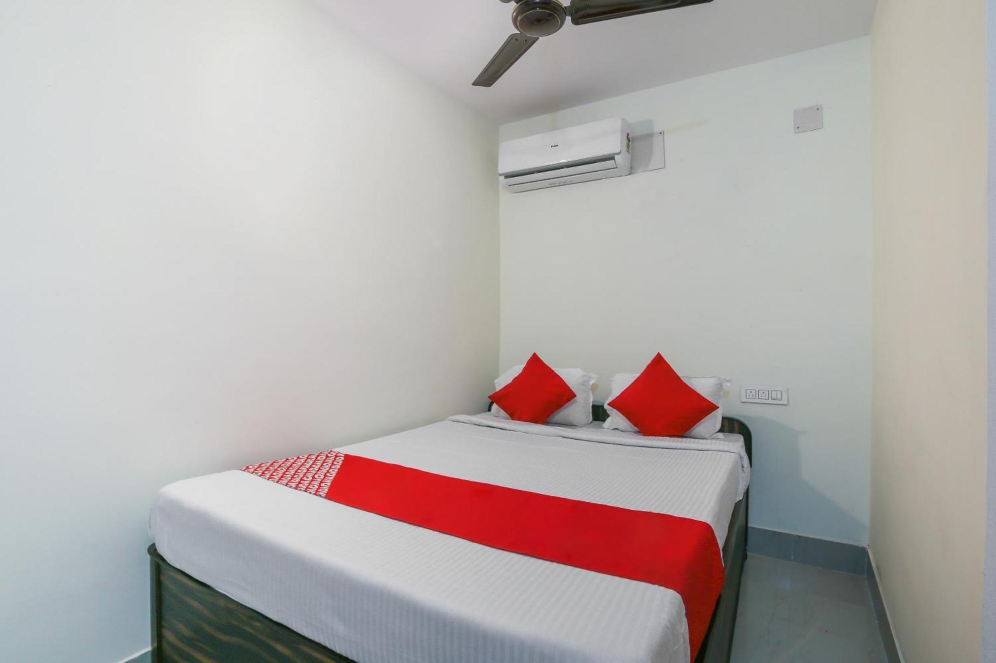 Hotel O Lokenath Jamshedpur Bagian luar foto
